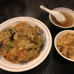 Qingdao - 炸麵（巴里炸麵）+ 炒飯套餐（僅限午餐）