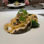 ウイズ - 牡蠣のオイルパスタ（私たちのための特製）