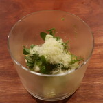 IZA - 赤海老とそら豆のマリネ