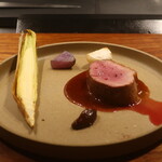 IZA - 鴨胸肉のロースト