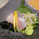 天冨良 麻布よこ田 - 縞鰺のお造り