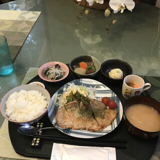 カフェ えつぼ_0
