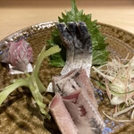 鮨 とぐら - 光物三種刺身¥1800
            鯵、鰯、〆鯖