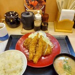 Katsuya - 海老ロースカツ定食935円