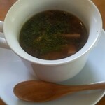 カフェ・ディ・ローデ - サービスの野菜スープ