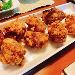 Kakiyasu Dainingu - 鶏もも肉のから揚げ
