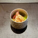パルコ フィエラ - 昆布出汁吸わせた苫小牧産ホッキ貝＆美唄産アスパラ、アスパラすり流しピュレ、ぼうな、とちおとめの塩発酵パウダー