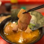 家系総本山 吉村家 - 