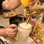 0秒レモンサワー 仙台ホルモン焼肉酒場 ときわ亭 - 各テーブルにレモンサワーサーバー！
            