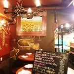 OSTERIA E BAR de BOO - テーブル席