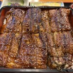 炭火焼うなぎ 東山物産 - 上重