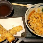 うどん家 こむぎ - ・小海老ぶっかけ(冷)1080円 ・ちくわ天(一品)290円