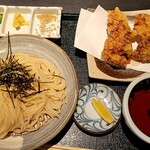 うどん家 こむぎ - ・かしわ天ざる1180円
