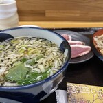 十割蕎麦と鴨料理 かもん - つけダレ　アップ