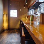 雨は、やさしく - 店内です。