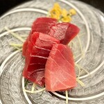 銀座 上瀧 - 2023.5.  岩手県塩釜産 本鮪のお造り 花山椒添え~花山椒生吃筁~