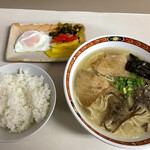 ラーメン天和 - ラーメン定食