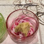 トゥ・ラ・ジョア イズム - 