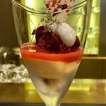 トゥ・ラ・ジョア イズム - 