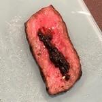 トゥ・ラ・ジョア イズム - 