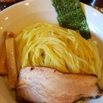 七麺鳥 - あっさり鶏醤油つけ麺の麺