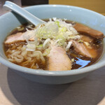 まるえ中華そば 巣鴨 - 