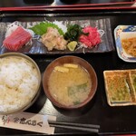 TAMAYA DINING BAR - まぐろ盛り定食　1045円