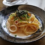 ラ・メーラ - 定番のウニとイカの和風クリームパスタ~これは何度食べても美味しいでんすヨ♪