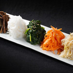 焼肉 長介 - ナムル5種盛り