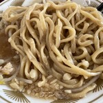 ラーメン もっけだの - 『朝食セット(ラーメン)+メンマ』の『ラーメン+ニンニク』の天地返し
