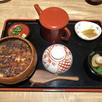 炭焼 うな富士 有楽町店 - 上ひつまぶし