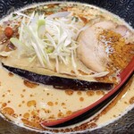 らーめん 元気 - タンタン麺 880円