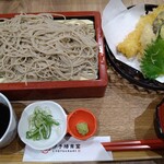 蕎麦・海鮮 伊予椿食堂 - 料理写真:天ぷら蕎麦