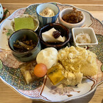 お料理 ちゃとら - 水無月の和定食 八寸