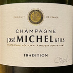 KOTARO Hasegawa DOWNTOWN CUISINE - 最初はシャンパーニュ：Jose Michel & Fils Brut Tradition NV