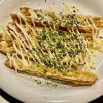 お好み焼き 鉄ちゃん - イカ天焼きです　完成度が高くて一品料理っぽい