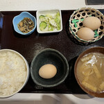 Nodokabokujouchokueitamagoyakicchin - 卵かけご飯ライト　生卵3つ
