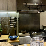 鮨 心白 - 1年3ヶ月ぶりに伺いましたが特に変わったところはないかな