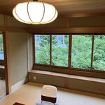 虎屋 壺中庵 - 川の水の音も楽しめる