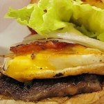 ZATS BURGER CAFE - 佐世保バーガー（レギュラー）　\690