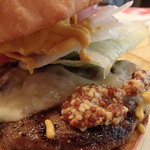 アイコウシャ - そうそう粒粒マスタードも忘れずに