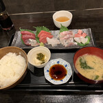 海鮮丼屋 基集 - 料理写真:刺身盛定食　8点盛り