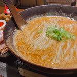 神楽 海老で鯛を釣る麺堂 - 