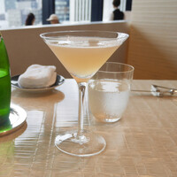 ベージュ アラン・デュカス 東京 - 