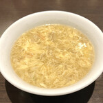 四川料理 シュン - 玉子スープには刻んだ魚と海老