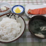 津軽屋食堂 - 鮭納豆ごはん小みそ汁