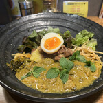 SPICY CURRY 魯珈 - 