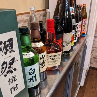 用充實的飲料菜單愉快地幹杯!和料理非常搭配。