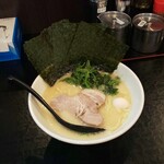 ラーメン西輝家 - 西輝家①(*´>ω<`*)