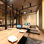 全卓完全個室 焼き鳥 名古屋コーチン 地鶏坊主 - 